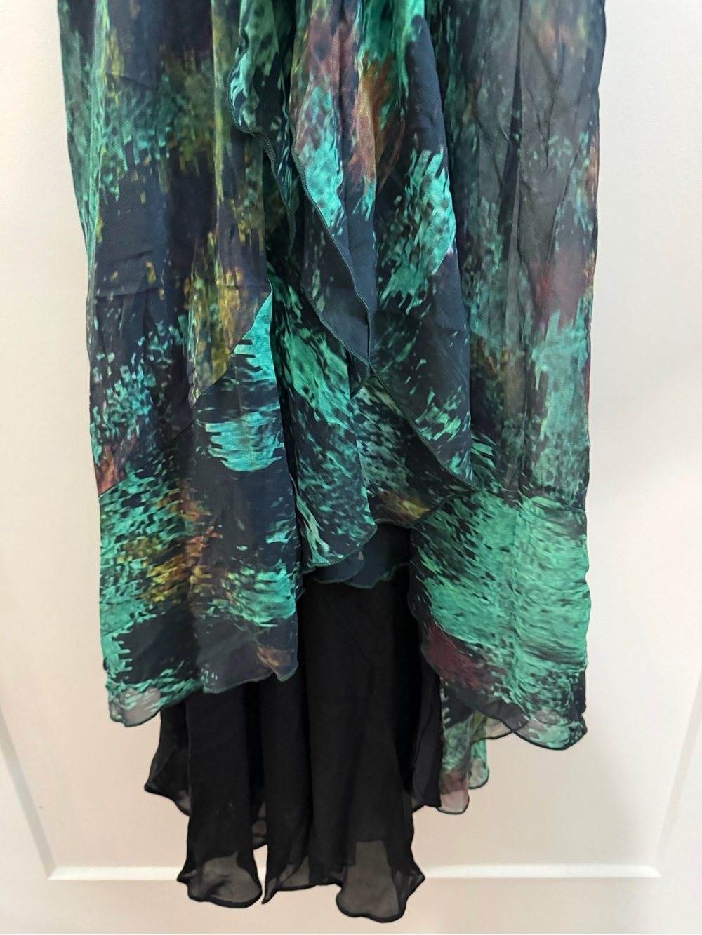 Haute Hippie NWT 100% Silk Emerald Abstract Ruffle Maxi Dress Gown - Picture 8 of 11